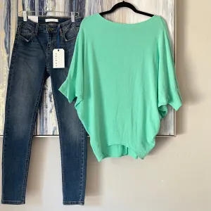 Pop Mint Dolman 3/4 Sleeve Top